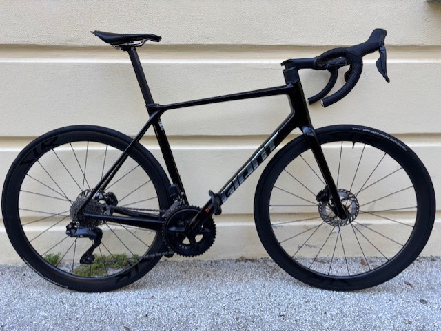 Giant TCR advanced PRO 1 2025 - taglia ML usata